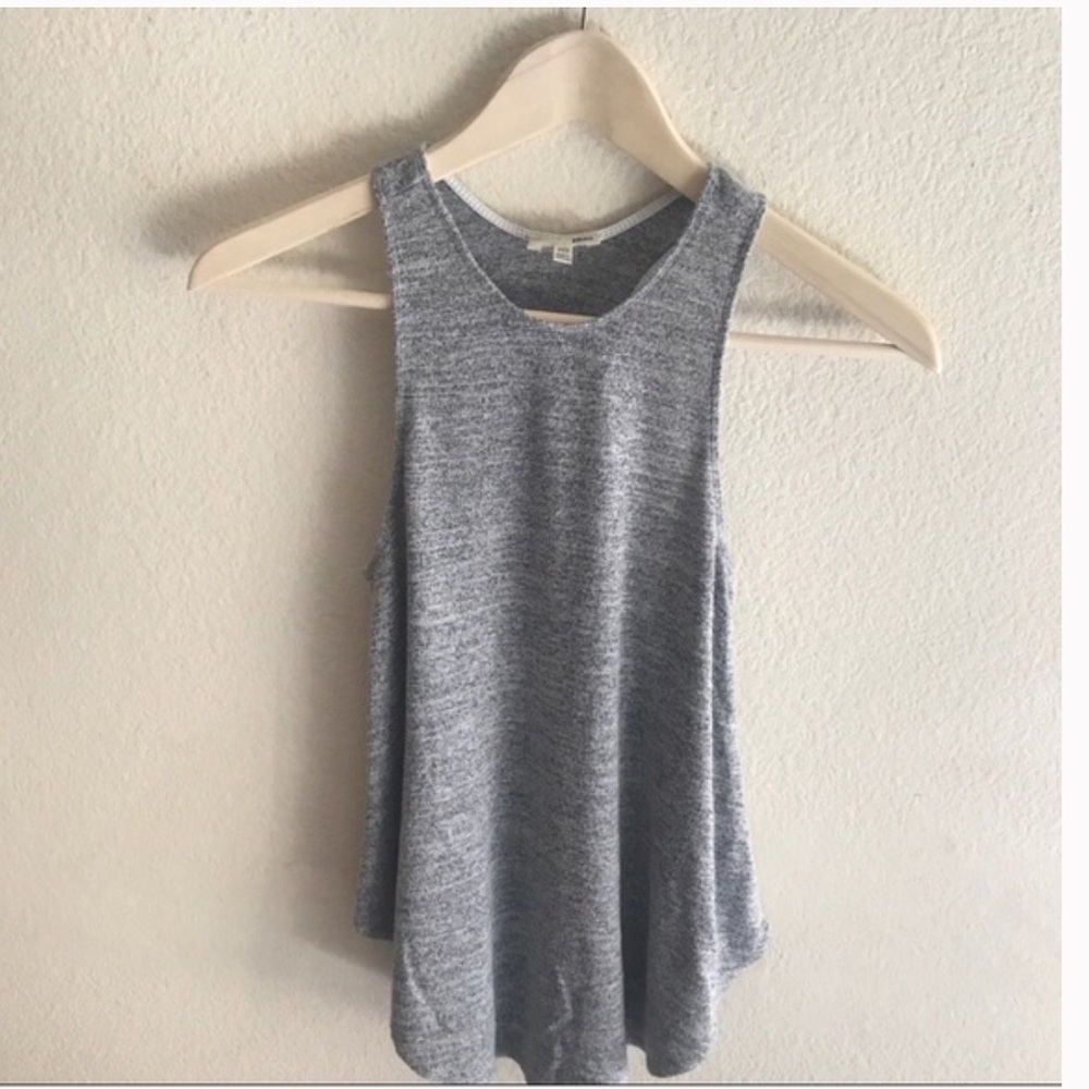 Aritzia Wilfred free brunette tank
